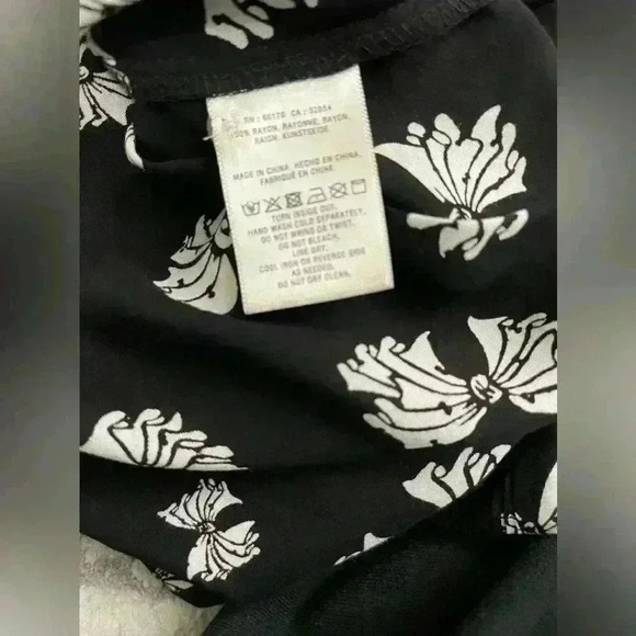 Maeve Anthropologie Emory Printed Buttondown Black White Bows Size 0 - Picture 7 of 8
